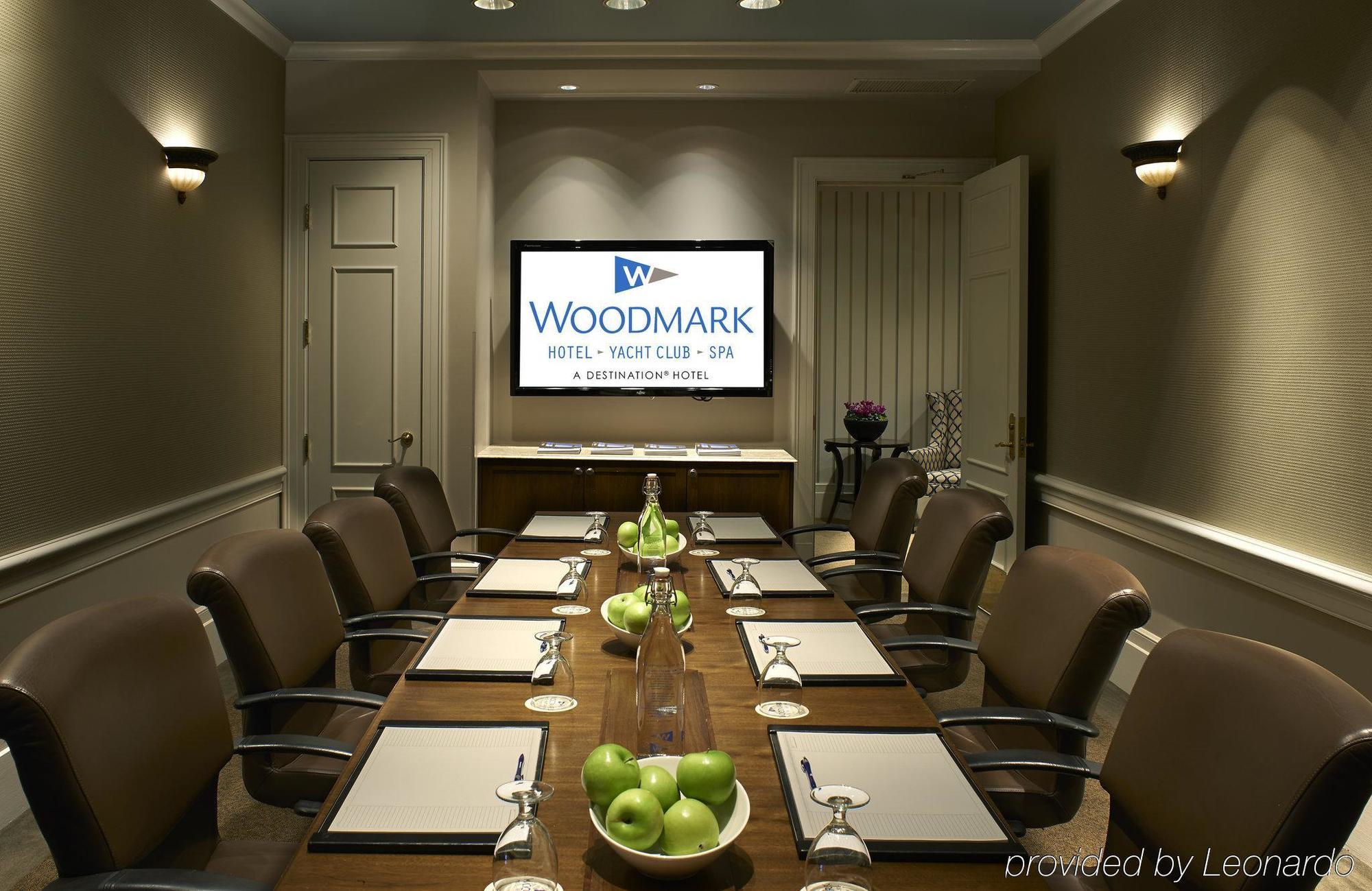 Woodmark & Still Hotel Kirkland