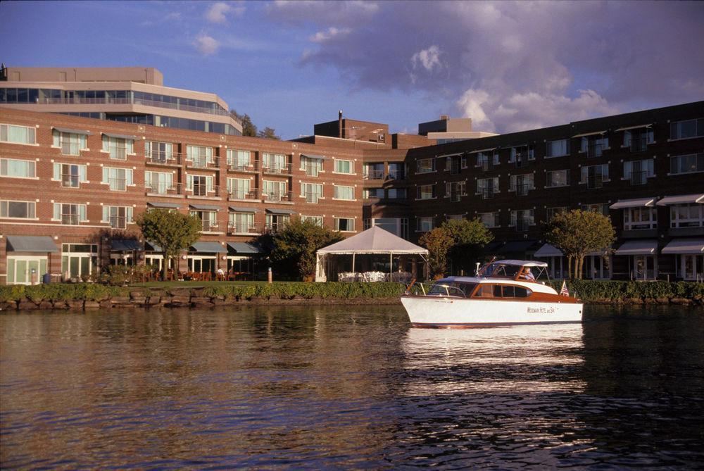 Woodmark & Still Hotel 4*